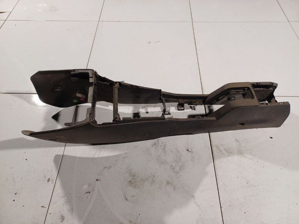 331985437 Opel Astra 2004 Center console