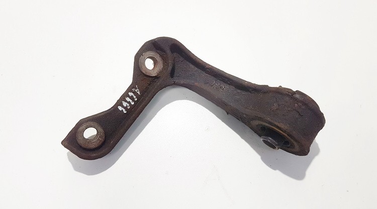 0BC4 Kia Sorento 2002 Engine Mounting and Transmission Mount (Engine support)