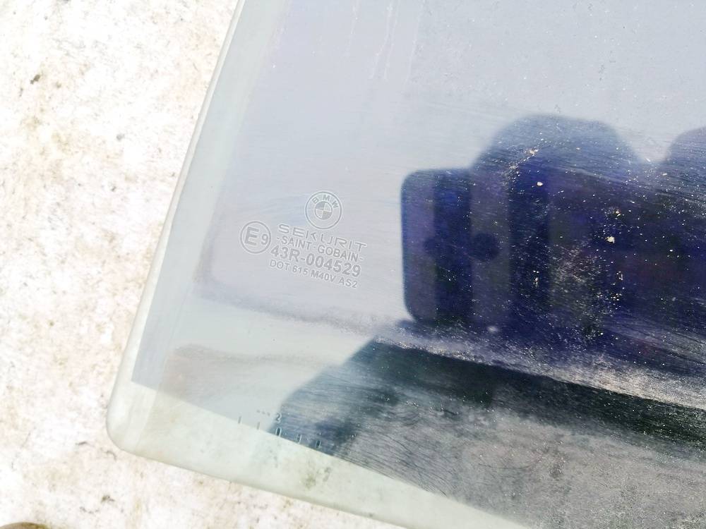 43R004529 BMW X5 2003 Door-Drop Glass - REAR LEFT - Thumbnail 2