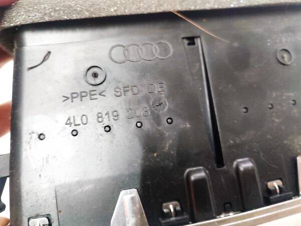 4L0819203 Audi Q7 2006 Sisäilman ilmanvaihtoritilät - Thumbnail 2