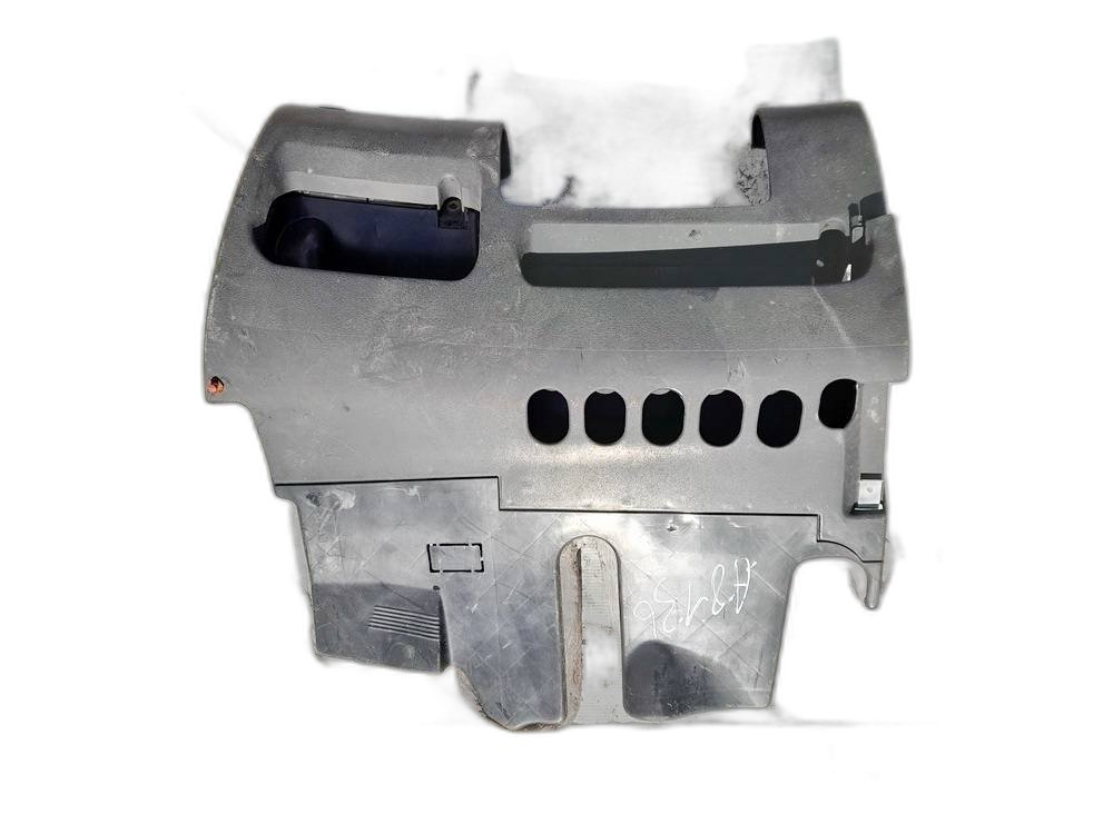 8D1863075 Audi A4 1997 PLASTICOS-Otros repuestos del interior