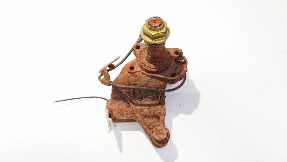 Mazda Premacy 2001 bearing holder - REAR RIGHT