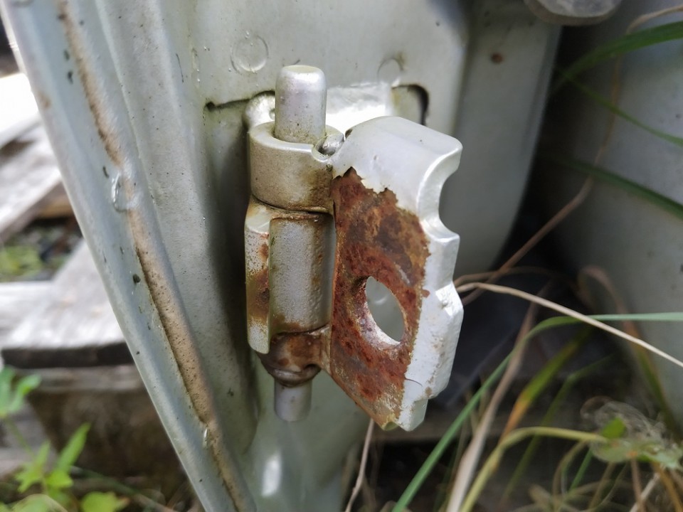 SAAB 9-3 1998 Türscharnier Scharnier vorne - Thumbnail 2