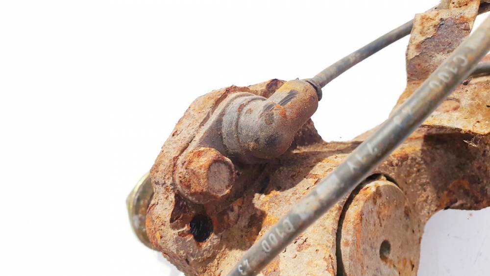 C1004371Y Mazda Premacy 2001 ABS Sensor (ABS WHEEL SPEED SENSOR) - REAR RIGHT