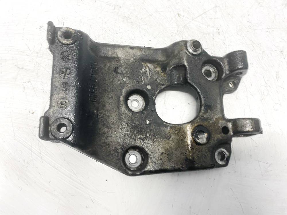 9646719580 Peugeot 308 2010 Engine Mount Bracket and Gearbox Mount Bracket - Thumbnail 2
