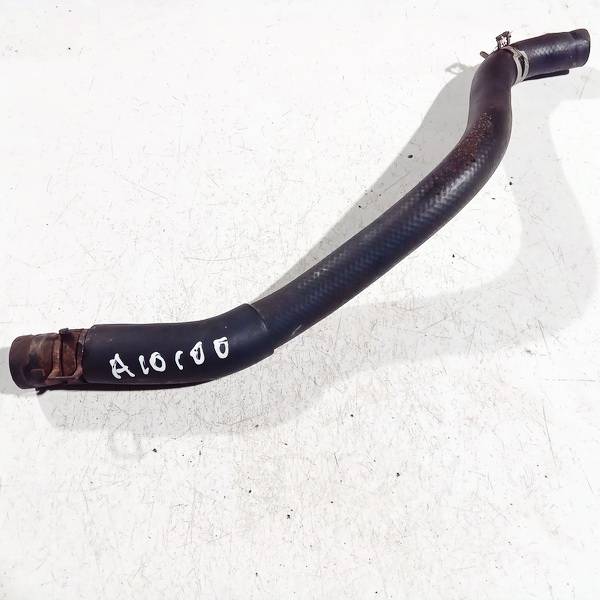 Mazda MPV 2001 Wąż wodny