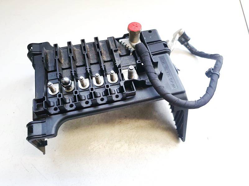 1EA937548A Cupra Born 2022 Fuse box