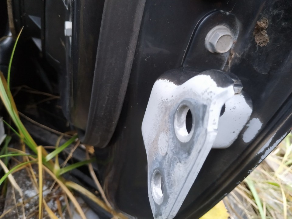 Lexus IS - CLASS 2006 Zawias przednich drzwi - PRZEDNIE