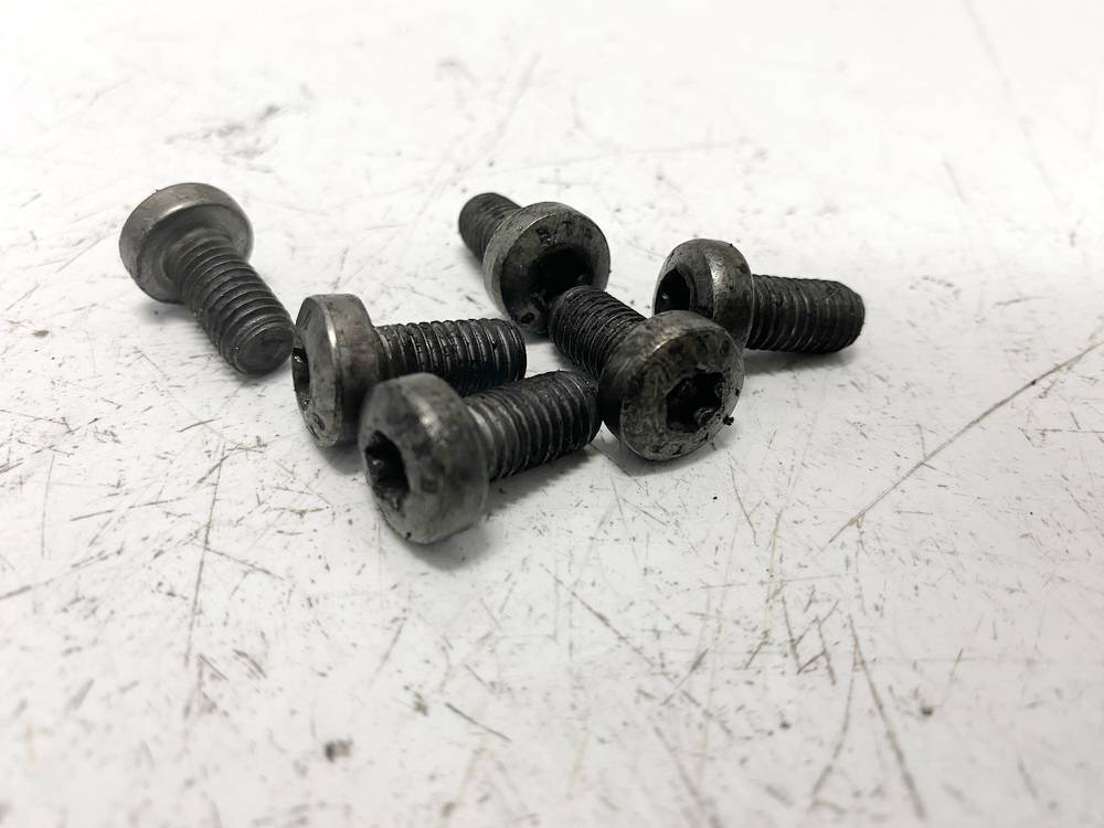 BTK8X8 Mazda 3 2007 Diskatora skrūve - Thumbnail 2