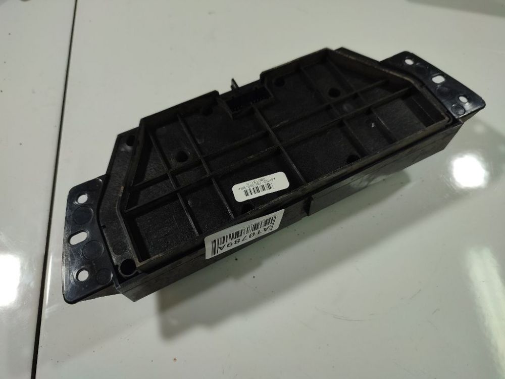 6H5219E900BB Land-Rover Freelander 2008 Climate Control Panel (heater control switches) - Thumbnail 4