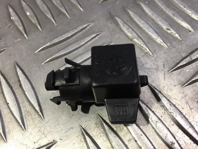 09152245 USED Outside Temperature Sensor Reading Opel Corsa 2004