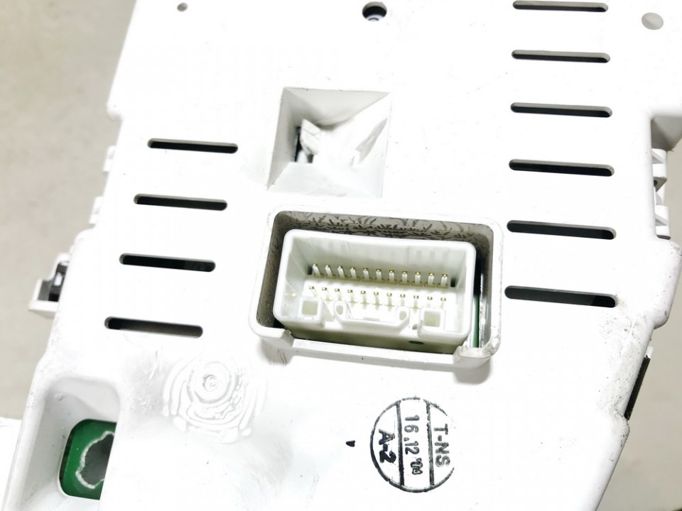 MM0038001 Mitsubishi Colt 2005 Speedometers - Cockpit - Speedo Clocks Instrument - Thumbnail 3