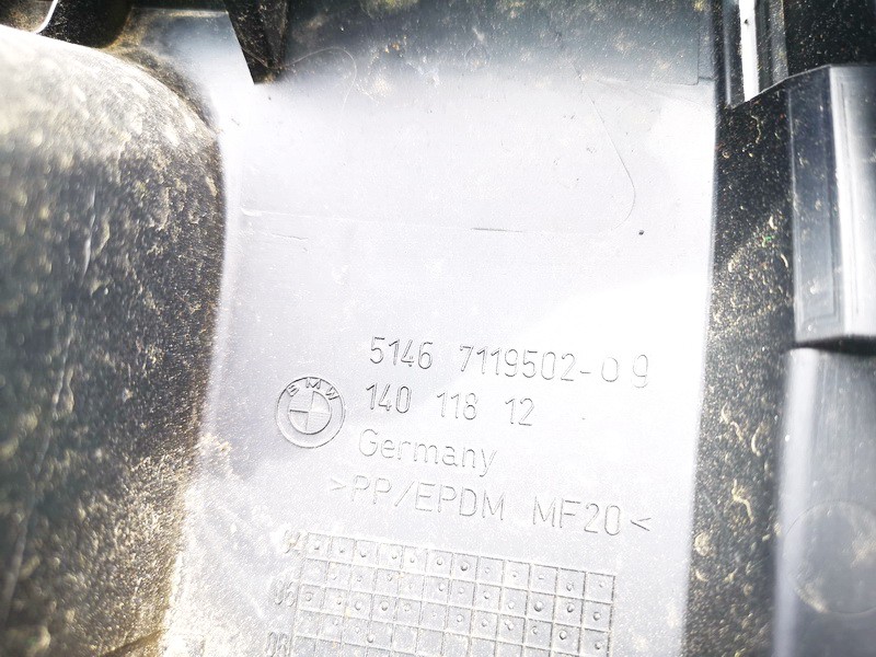 51467119502 BMW 1-Series 2007 Wykończenie wnętrza (plastikowe elementy) - Thumbnail 3