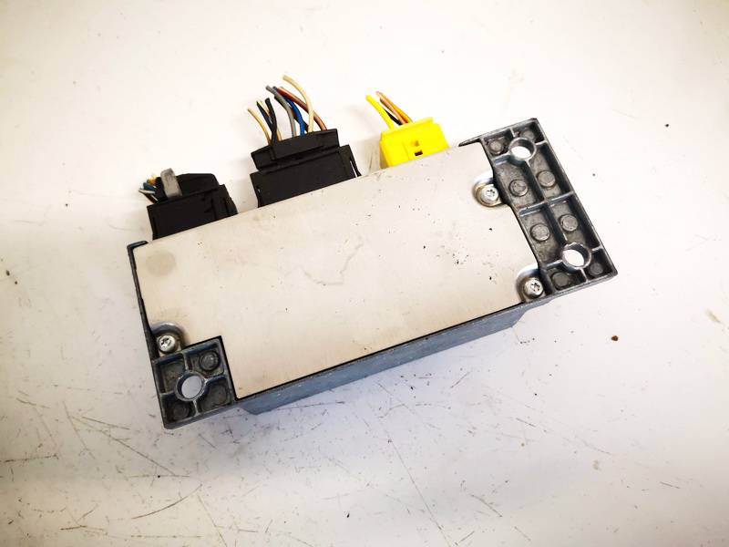 65776946108 BMW 7-Series 2004 Komputer SRS airbag – moduł sterujący poduszek powietrznych - Thumbnail 3