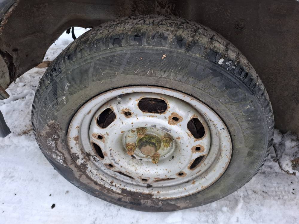 4×100 Volkswagen Passat 1990 Skardiniu ratu komplektas R14 - Thumbnail 2