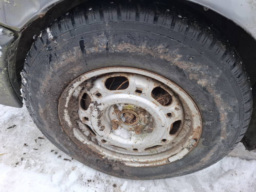 4×100 Volkswagen Passat 1990 Skardiniu ratu komplektas R14 - Thumbnail 4