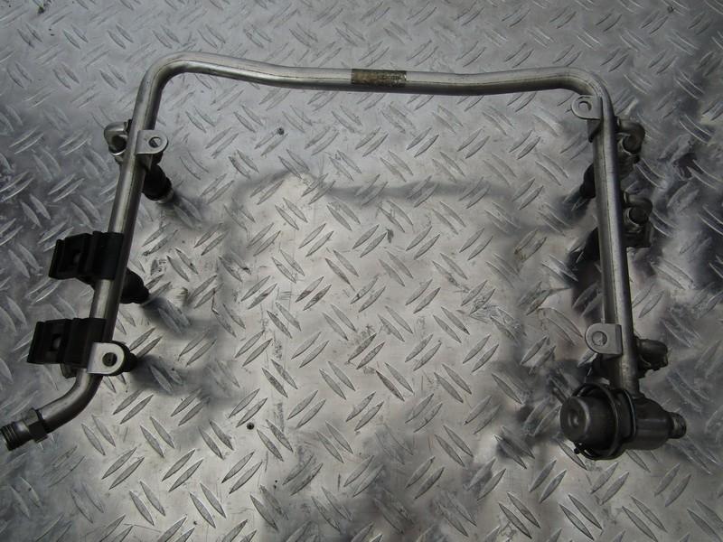 078133681N Audi A6 1995 Fuel injector rail (injectors)(Fuel distributor)