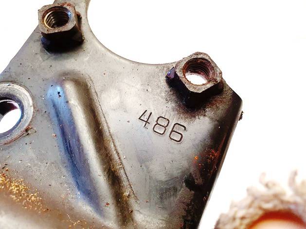 486 Toyota Corolla Verso 2004 Kiti laikikliai - Thumbnail 3