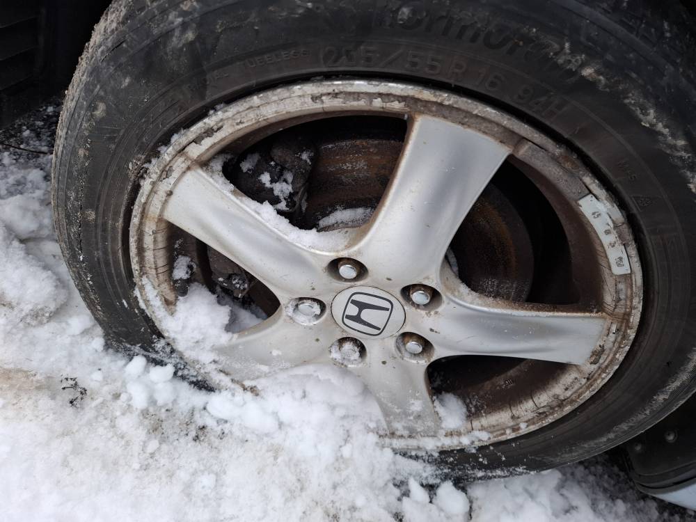 5X114.3 Honda Accord 2004 Liettuan renkaiden komplekti R16 - Thumbnail 3