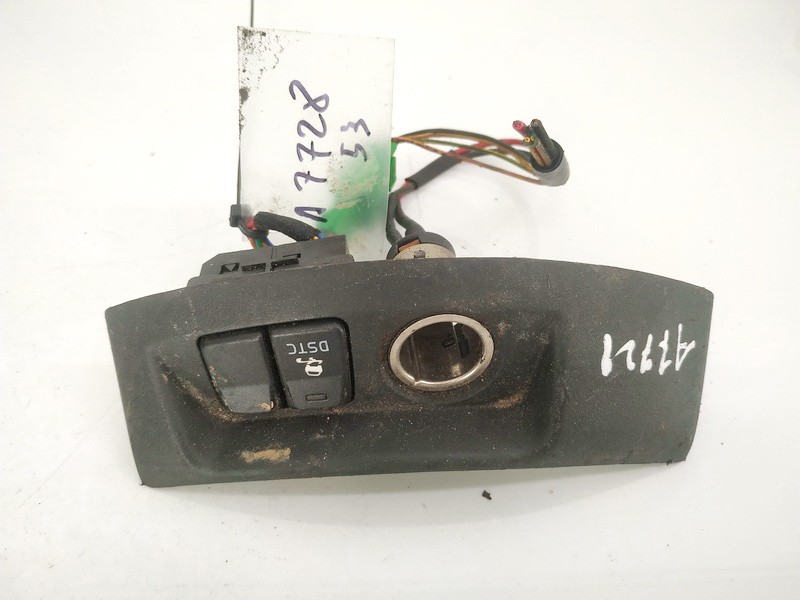 8691530 Volvo V50 2004 Traction control switch button (ASR Switch Anti-slip regulation)