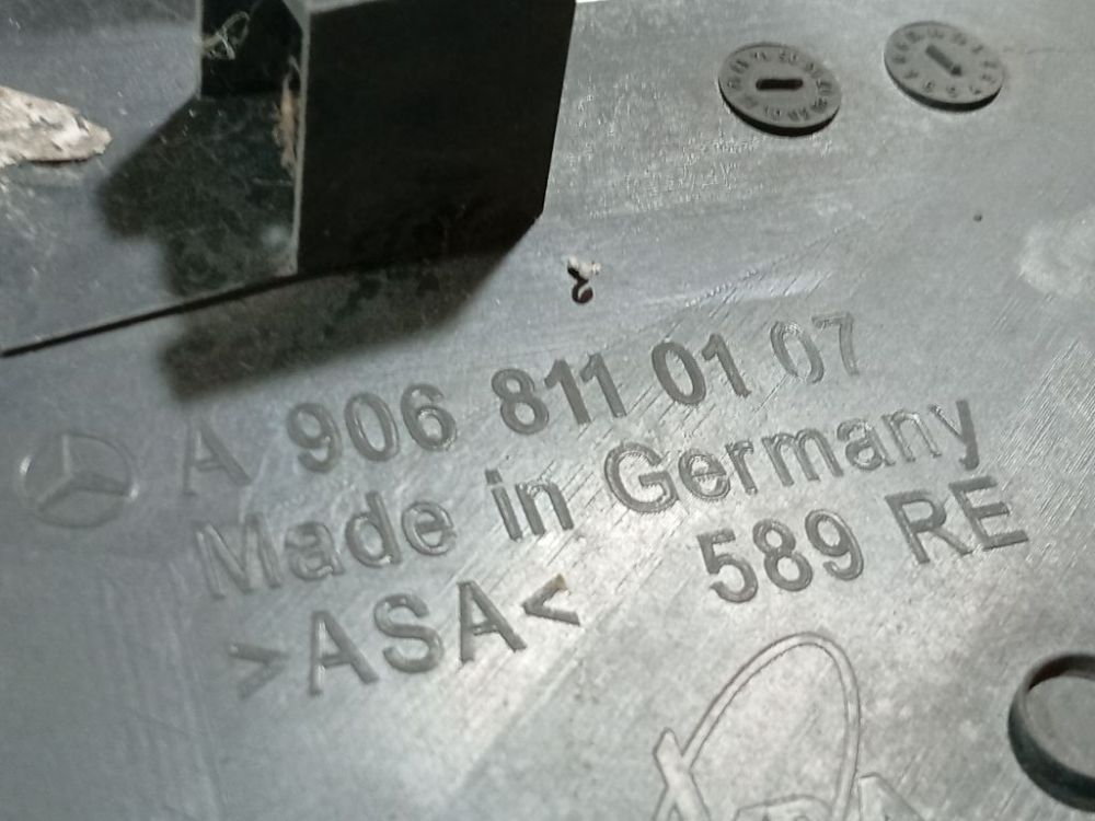 A9068110107 Mercedes-Benz Sprinter 2007 Salona apdare (plastmasas) - Thumbnail 4