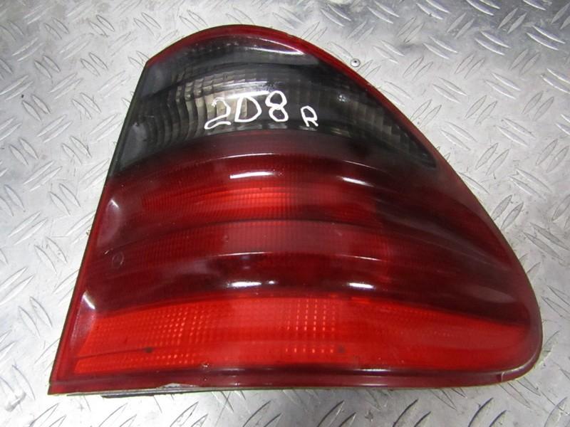 A2108206864 Mercedes-Benz E-CLASS 2001 Tail Light lamp Outside - REAR RIGHT