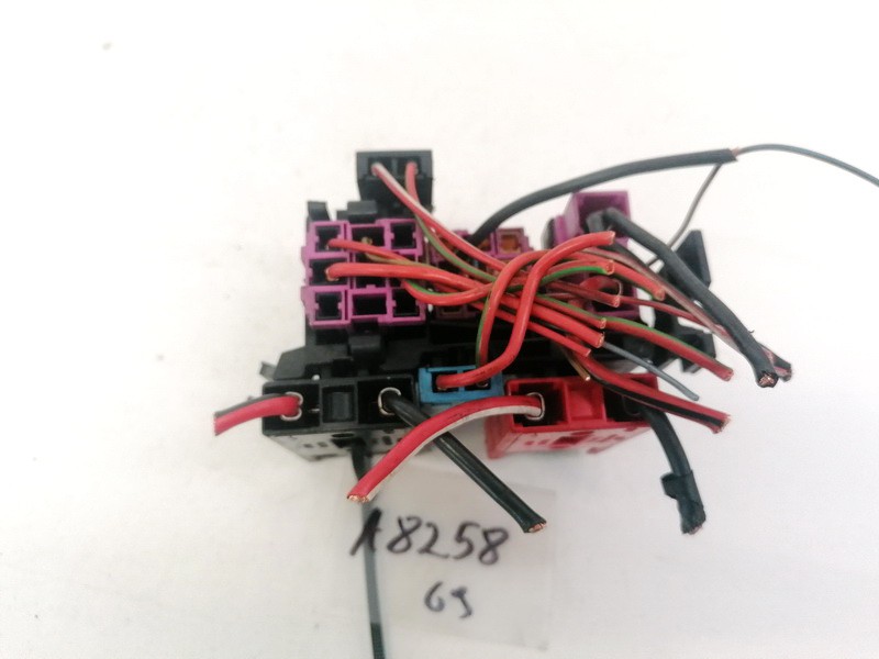 4RA00351029 Audi A6 1998 Fuse box - Thumbnail 2