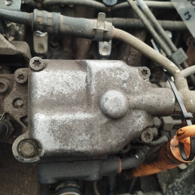 038130107D Volkswagen Golf 1999 High Pressure Injection Pump - Thumbnail 2