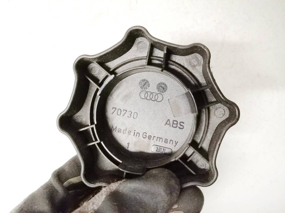 70730 Audi A6 2000 Wykończenie wnętrza (plastikowe elementy) - Thumbnail 3