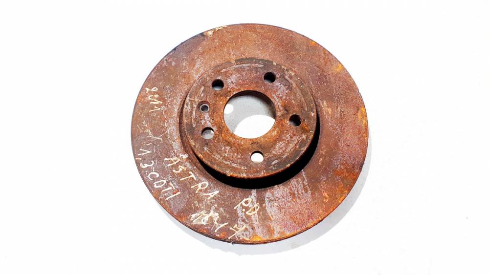 VENTILIUOJAMAS Opel Astra 2011 Przednia tarcza hamulcowa - PRZEDNIE