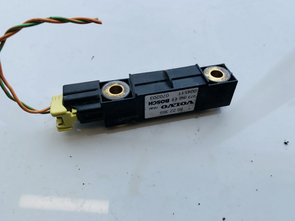 8622365 Volvo S60 2004 Srs Airbag crash sensor