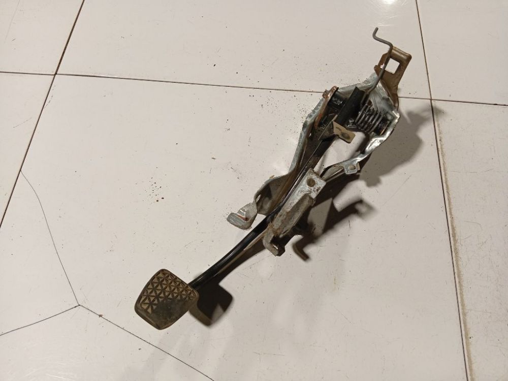 24463406 Opel Zafira 2006 Pedal work, Brake pedal, Pedal bracket, Clutch pedal