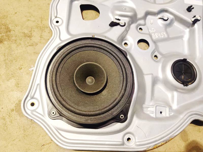1922272002 Fiat Croma 2006 Speaker (audio)