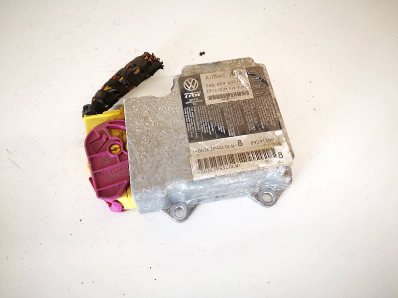 5N0959655J Volkswagen Passat 2009 Airbag crash sensors module