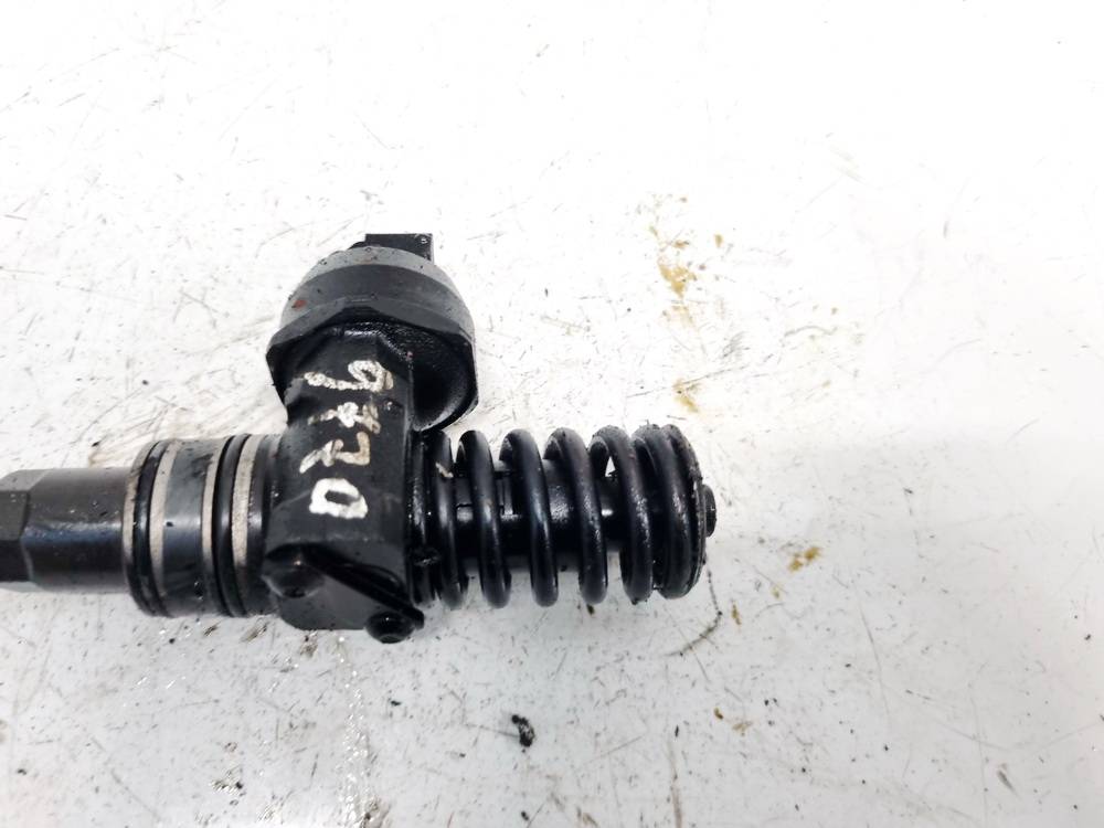 038130073BN Volkswagen Passat 2008 Degvielas iesmidzinātājs (inžektors) - Thumbnail 3