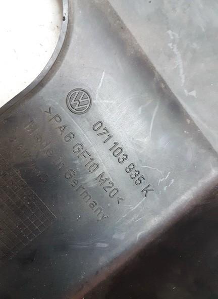 071103935K Volkswagen Passat 1998 Engine Cover (plastic trim cover engine) - Thumbnail 3