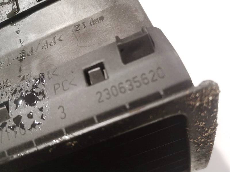 230635620 Opel Vectra 2002 Wloty powietrza do kabiny - Thumbnail 3