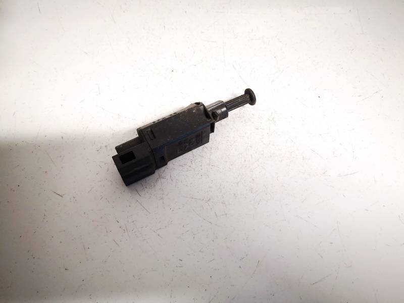 1H0927189D Volkswagen Golf 1998 Brake Light Switch (sensor) - Switch (Pedal Contact) - Thumbnail 2