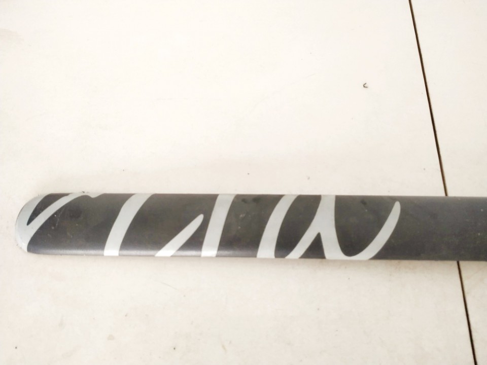 2K0853536C Volkswagen Caddy 2004 Duru moldingas isorinis G.D. - Thumbnail 2