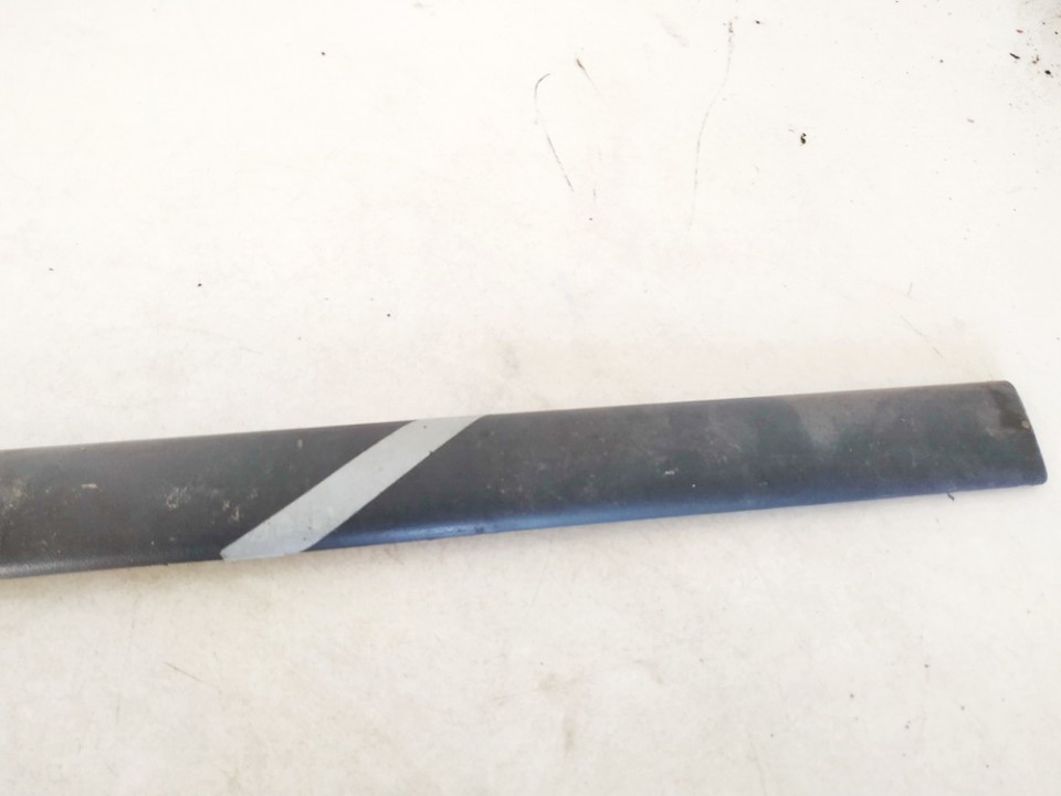 2K0853536C Volkswagen Caddy 2004 Duru moldingas isorinis G.D. - Thumbnail 3