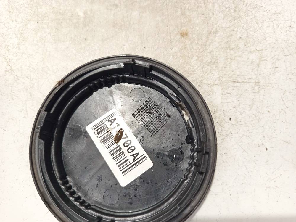 89391724 Volkswagen Polo 2008 Headlight bulb dust cover cap - FRONT - Thumbnail 3