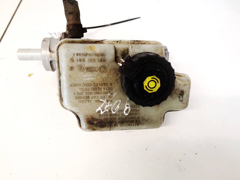 1K1611301C Volkswagen Golf 2005 Stabdziu skyscio bakelis