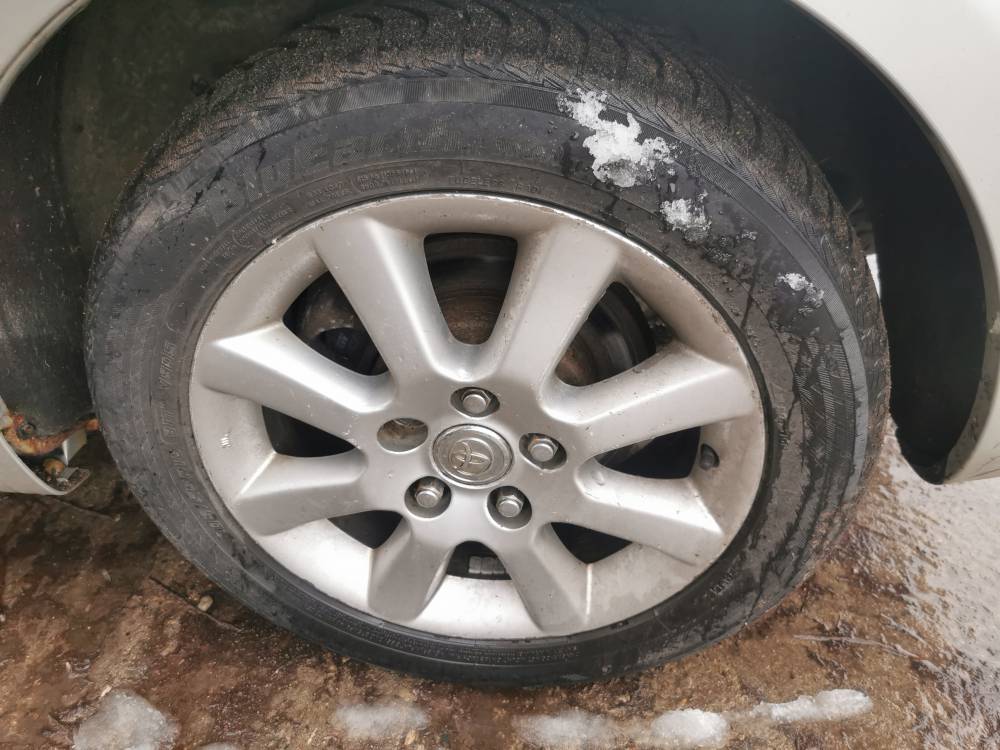 5X114.3 Toyota Corolla Verso 2005 Lietu ratu komplektas R16