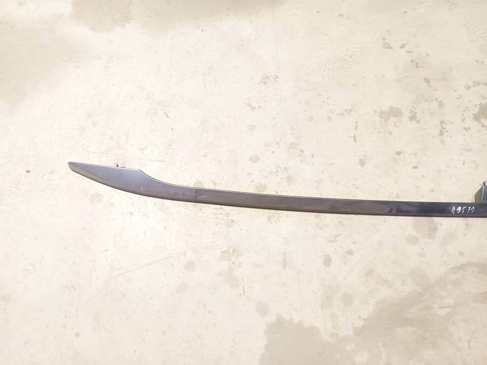 Volkswagen Passat 2006 Galerie de Toit Rail droite - Thumbnail 2