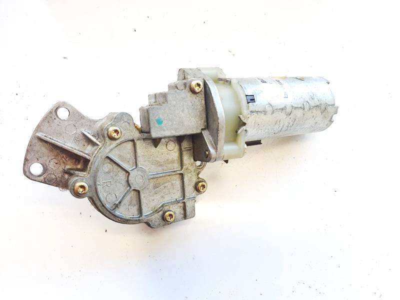 0130002488 Audi A6 1999 Seat Motor Regulator - FRONT RIGHT