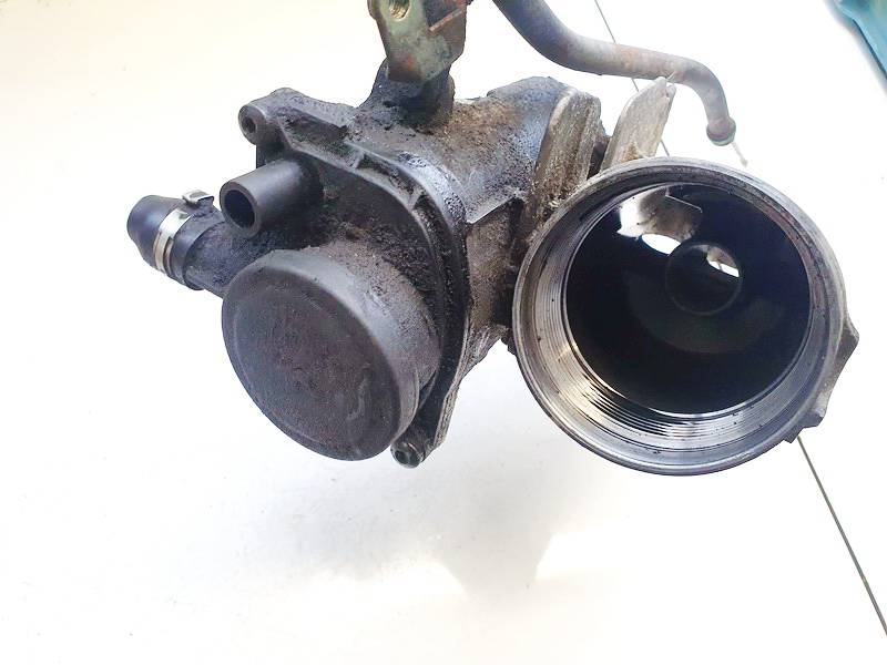 30677920 Volvo V70 2004 Oil Filter Housing (oil filter cooler) - Thumbnail 2