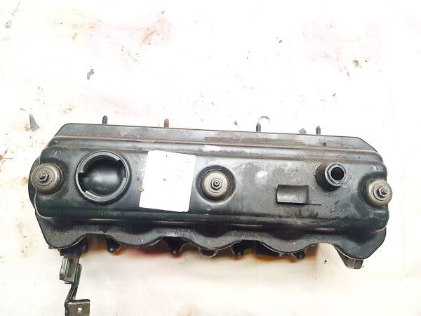 028103373N Volkswagen Passat 1999 Variklio galvute