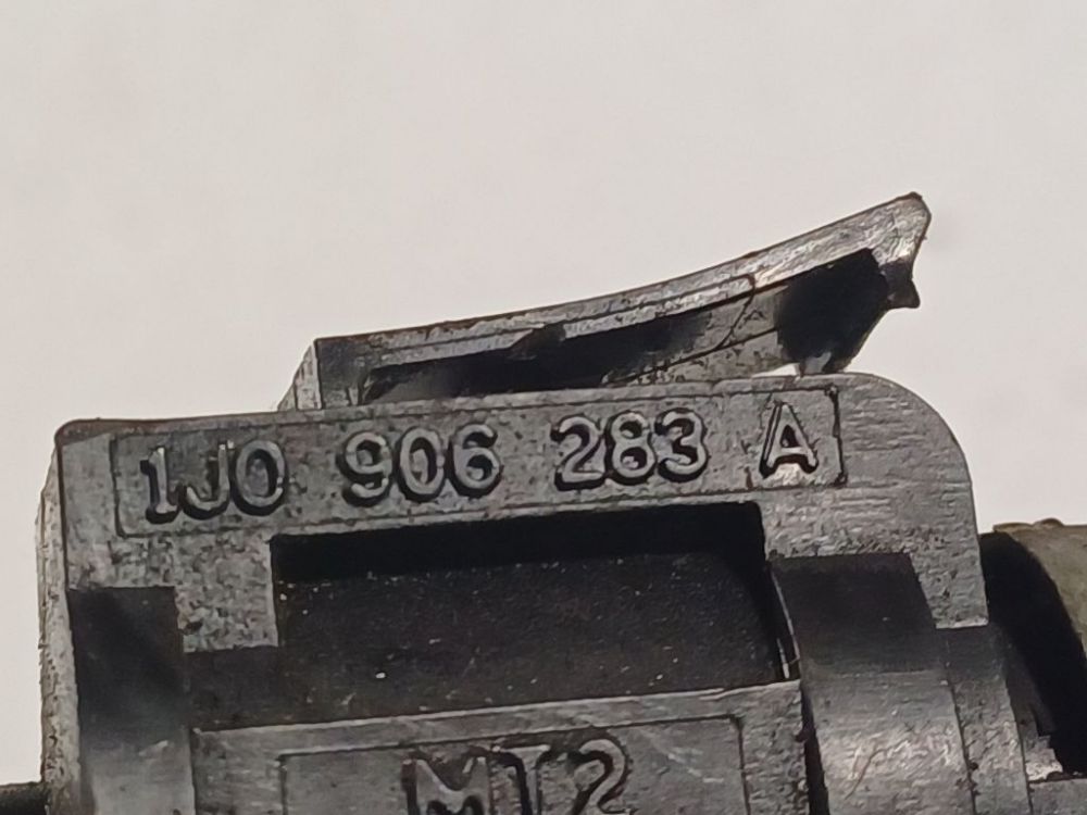 1J0906283A Audi A2 2000 Electrical selenoid (Electromagnetic solenoid) - Thumbnail 4