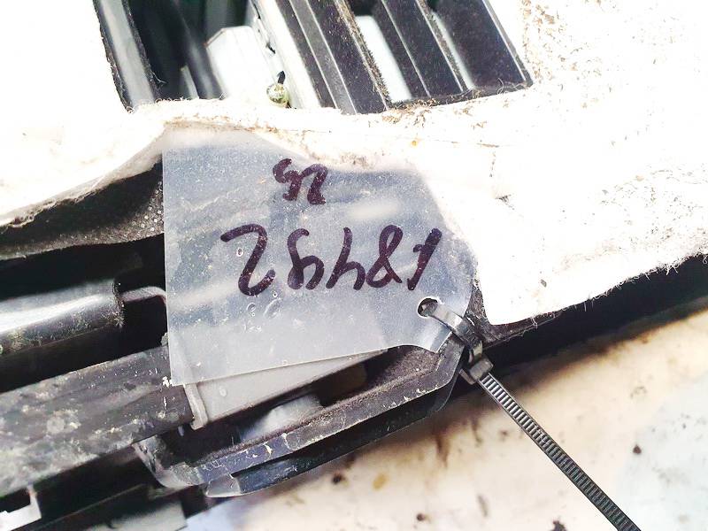 3D1857009 Volkswagen Phaeton 2002 Glove Box Assembly - Thumbnail 3