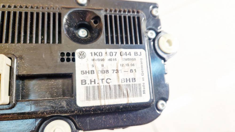 1K0907044BL Volkswagen Jetta 2007 Climate Control Panel (heater control switches) - Thumbnail 3